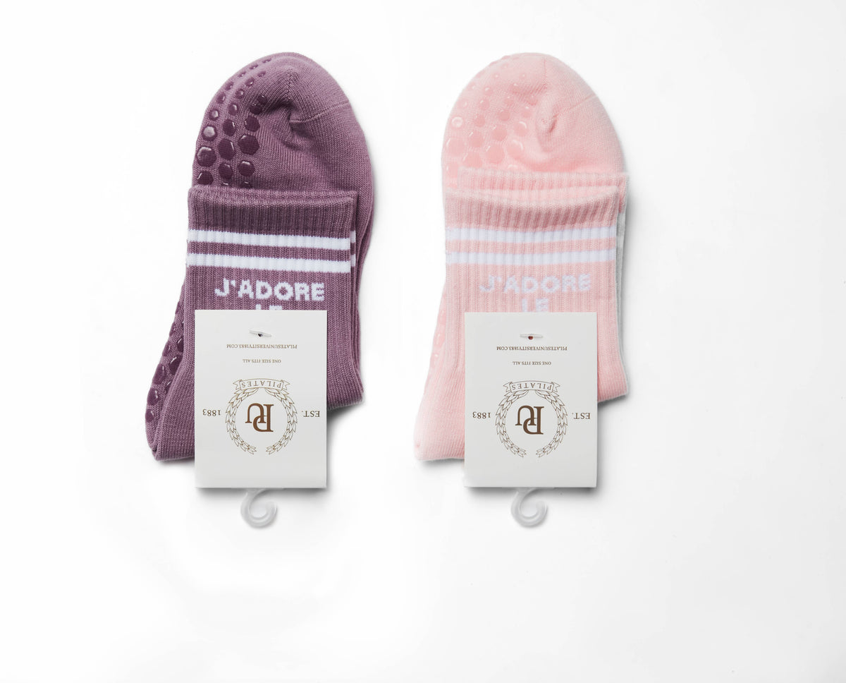 Pilates University 1883 - J'ADORE LE PILATES: Purple / Unisex / One Size